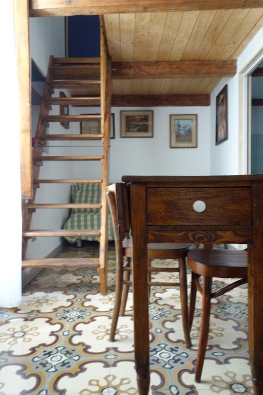 Arco Sallustio Monopoli Zimmer foto